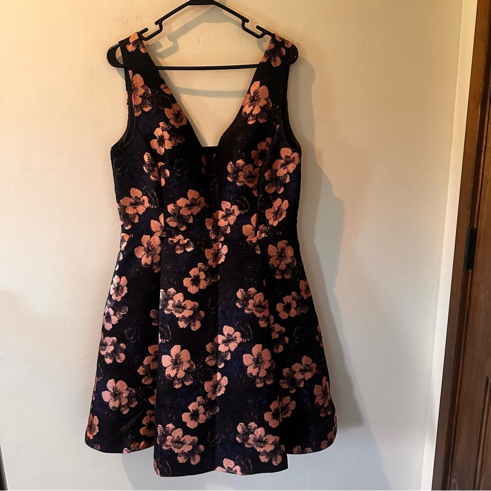 Betsey Johnson Fit and Flare Floral Jaquard Dress - Picture 2 of 12